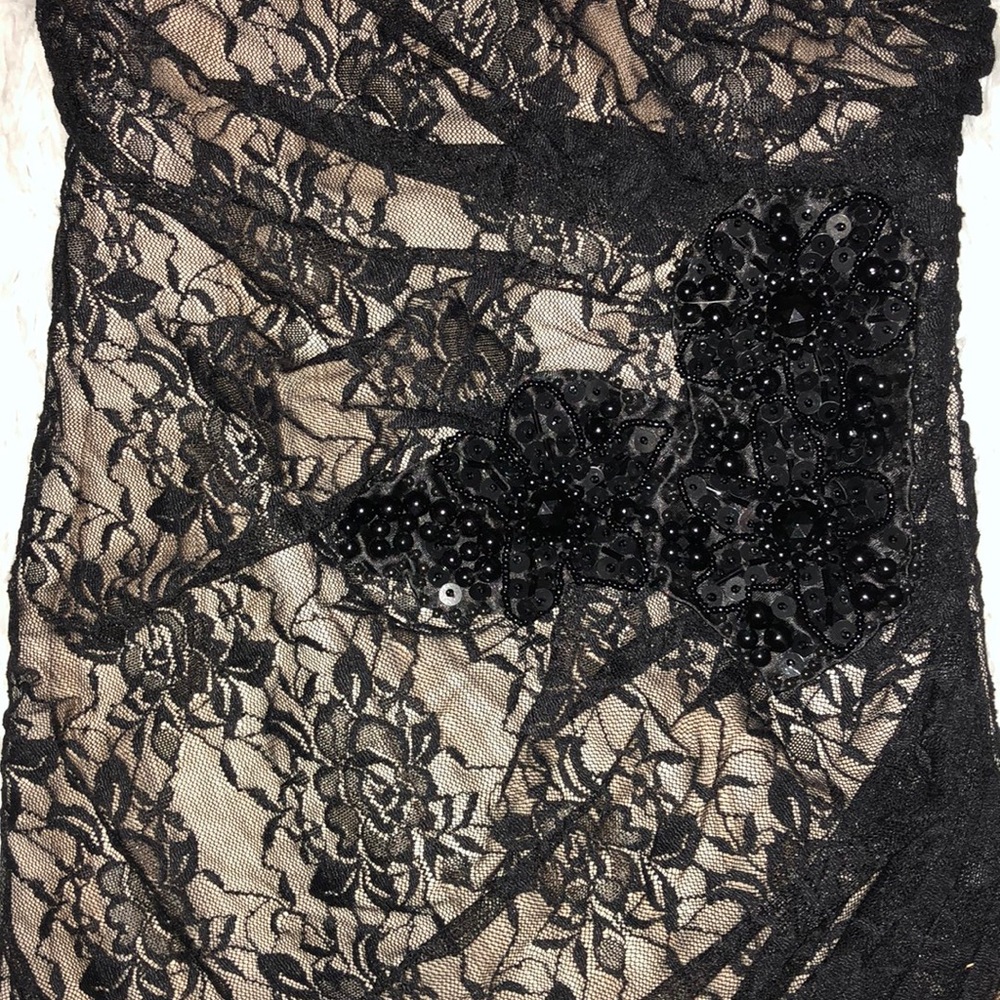 Black strapless lace dress - Picture 4 of 8